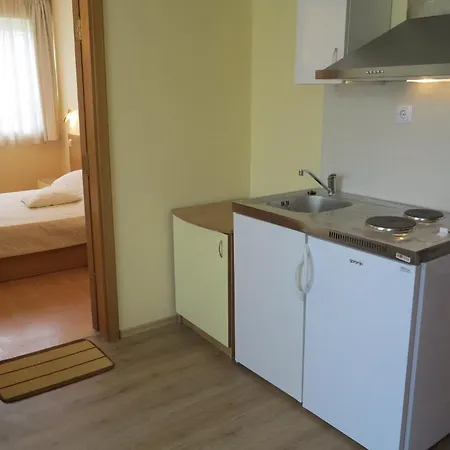 Solaris Apartment *